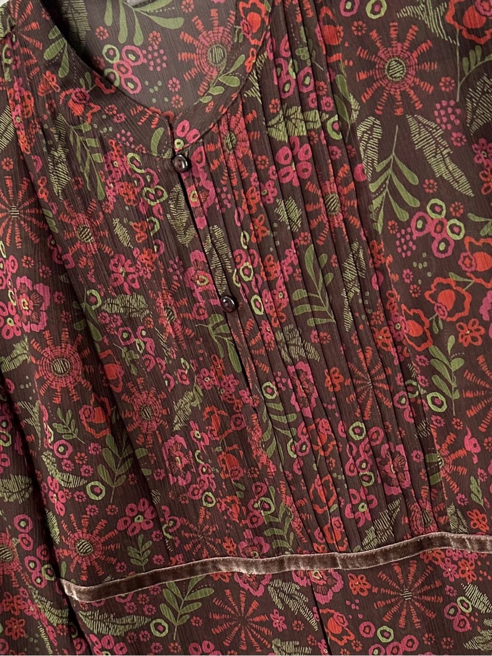 Apt 9 Floral Sheer Blouse Velvet Trim Pintuck Long Sleeve Brown Pink L - Picture 5 of 11
